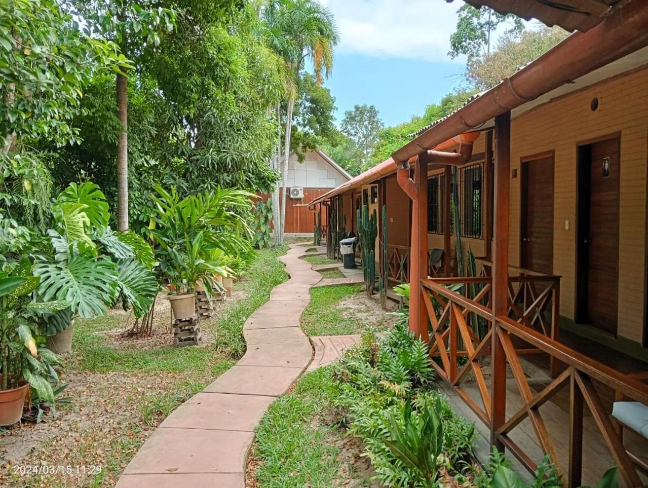 Manish Hotel Ecologico Pucallpa Kültér fotó